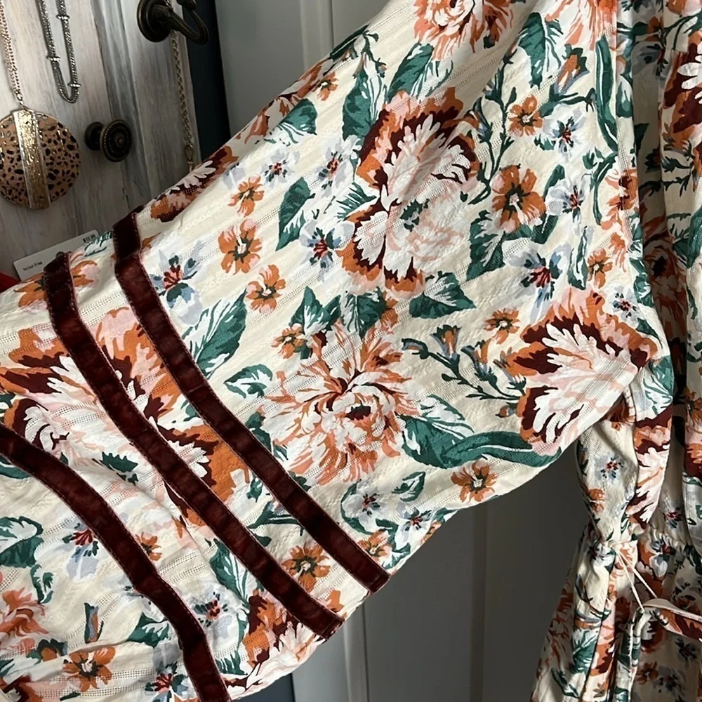 Lauren Conrad floral boho peasant ruffle hem mini dress size medium